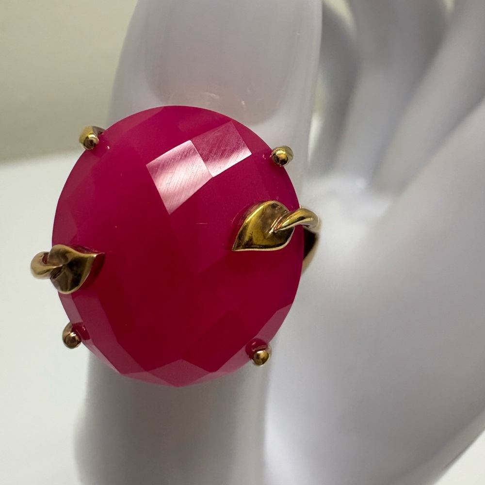 Elegant Pink Onyx Gemstone Ring